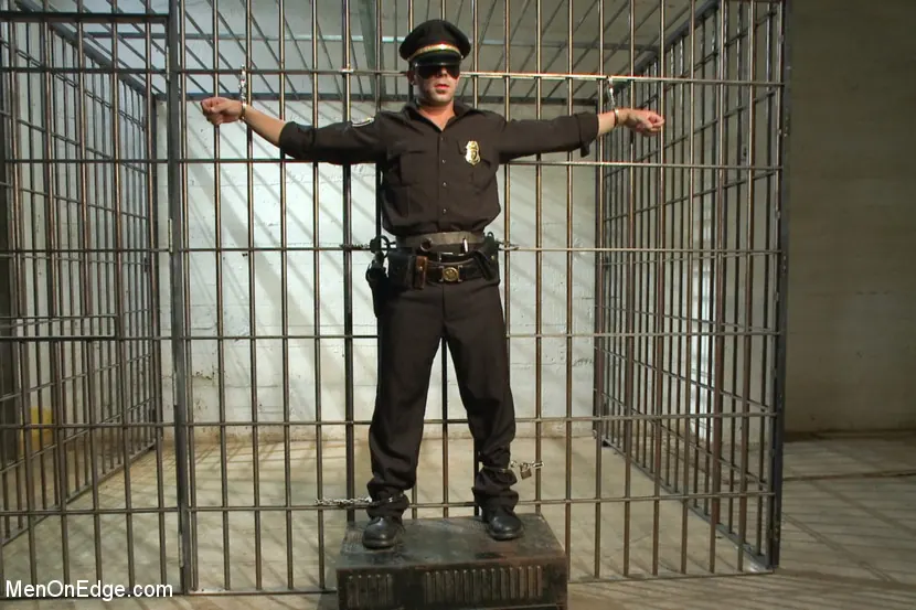 Kink Men 'Edging A Straight Cop' starring Chris Tyler (Photo 8)