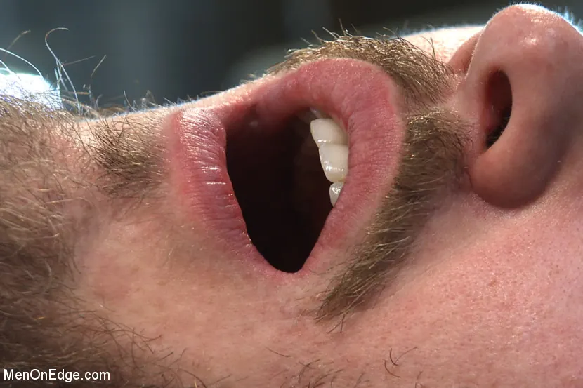 Kink Men 'Mechanic edged by his own tools' starring Christian Wilde (Photo 12)