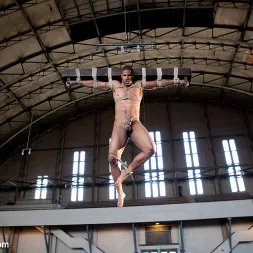 Robert Axel in 'Kink Men' - Straight Muscle God (Thumbnail 10)