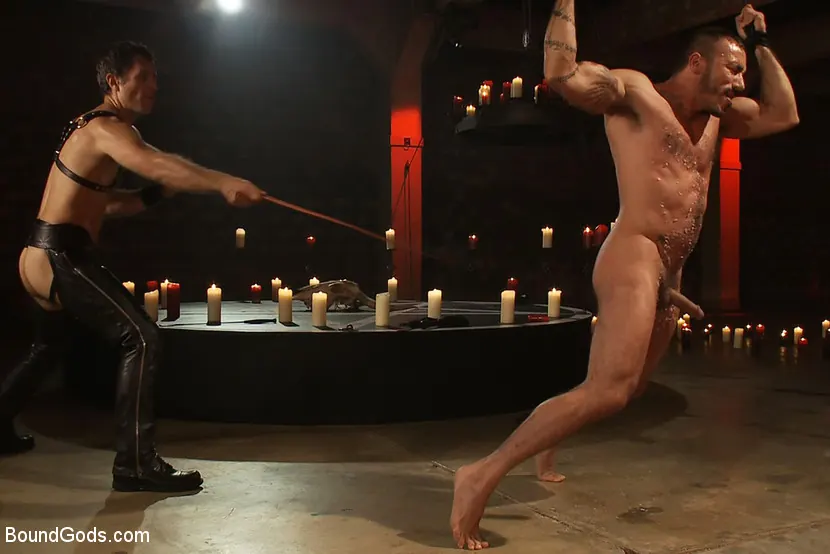 Kink Men 'My Master's Master - Halloween Update' starring Alessio Romero (Photo 7)