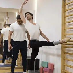 Anteo Chara in 'Kink Men' Russian Ballet volume 4 scene 2 (Thumbnail 6)