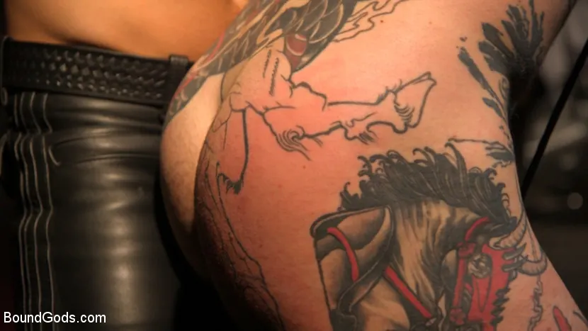 Kink Men 'Arad, The Manhandler' starring Arad Winwin (Photo 10)