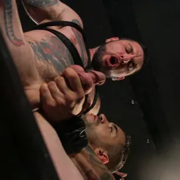 Arad Winwin in 'Kink Men' Arad, The Manhandler (Thumbnail 21)