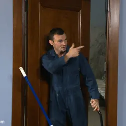 Axel Flint in 'Kink Men' Hot janitor endures relentless edging at an airport restroom (Thumbnail 1)