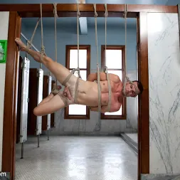 Axel Flint in 'Kink Men' Hot janitor endures relentless edging at an airport restroom (Thumbnail 11)