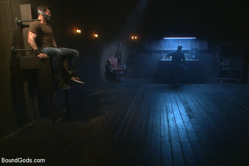 Billy Santoro in 'Muscle captive submits to the hands of Mr Wilde' from 'Kink Men' (Photo 2) Kink Men 'Muscle captive submits to the hands of Mr Wilde' starring Billy Santoro (Photo 2)