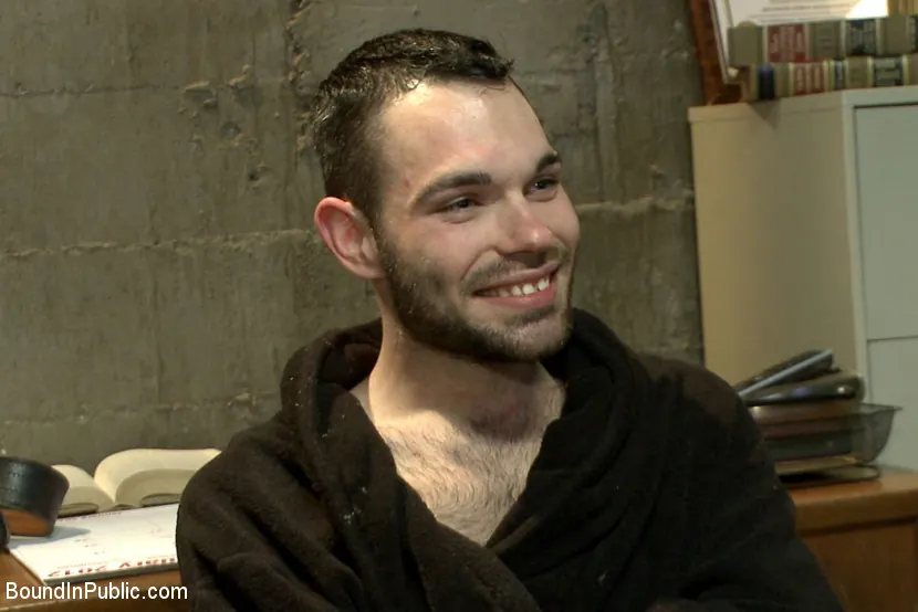 Kink Men 'gets a prison gang fuck' starring Brandon Atkins (Photo 3)