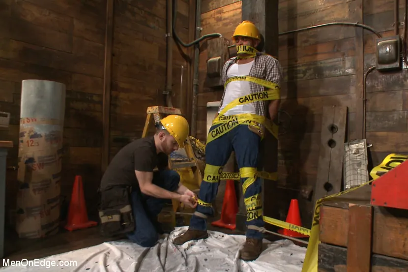 Kink Men 'Obnoxious contruction worker gets what he deserved' starring Brock Avery (Photo 2)