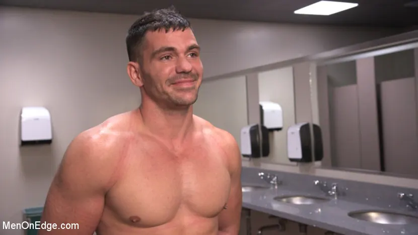 Kink Men 'Security Guard Edged Beyond his Limit in the Bathroom' starring Brogan Reed (Photo 15)