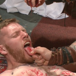 Cass Bolton in 'Kink Men' Roman slave offers his entire body to the whims of his cruel Dominus (Thumbnail 5)