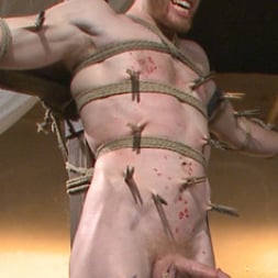 Cass Bolton in 'Kink Men' Roman slave offers his entire body to the whims of his cruel Dominus (Thumbnail 16)