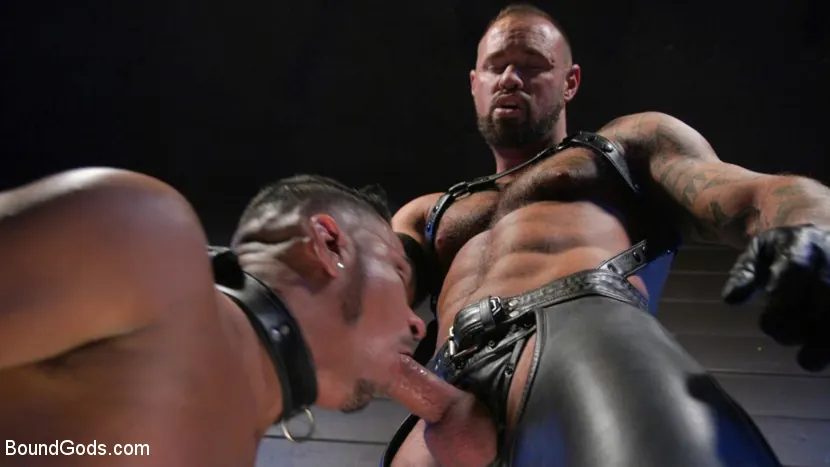 Kink Men 'Surrenders to Mr. Roman' starring Cesar Xes (Photo 7)