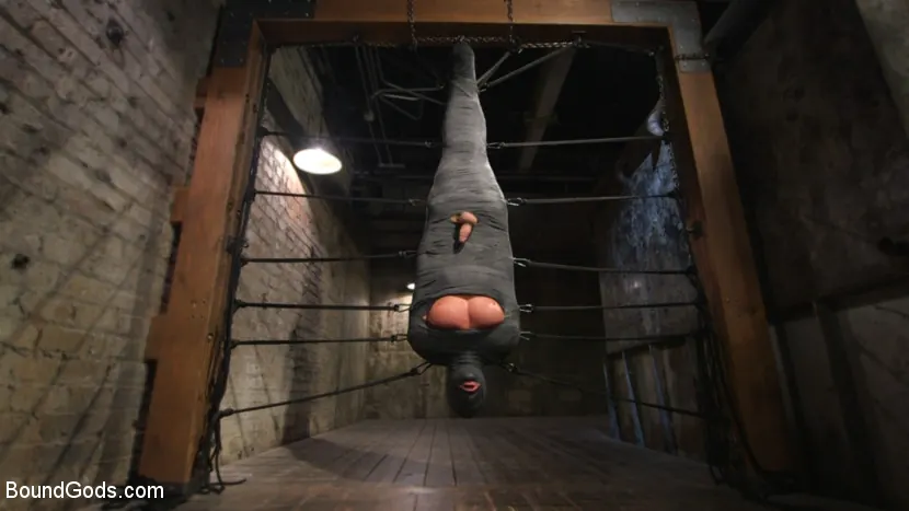 Kink Men 'Derek Pain vs Christian Wilde' starring Christian Wilde (Photo 11)