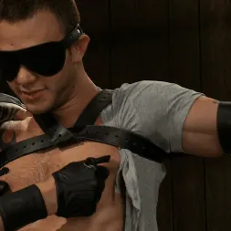 Cliff Jensen in 'Kink Men' Bound And Beaten For The First Time (Thumbnail 4)