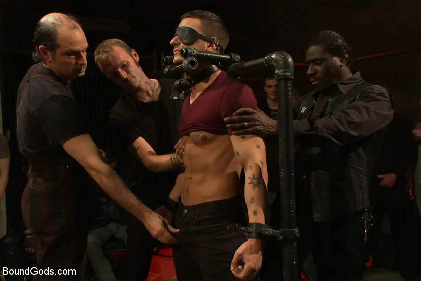 Kink Men 'BONUS UPDATE FROM BOUND IN PUBLIC Adam Knox gets caught in a cum fest' starring Cole Streets (Photo 4)
