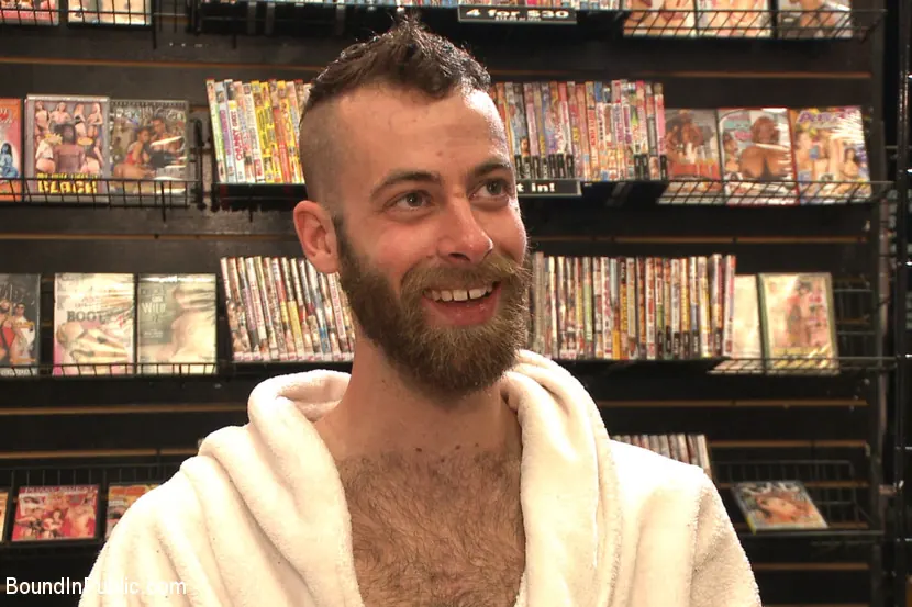 Kink Men 'Beard full of cum - Bound stud fucked with machines and cock alike!' starring Connor Maguire (Photo 11)