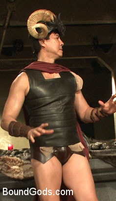 Kink Men 'Roman Gladiator Live Show - Part One' starring Connor Maguire (Photo 13)