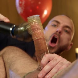 DJ in 'Kink Men' Ringing in the New Year with Relentless Edging and Ass to Mouth! (Thumbnail 7)