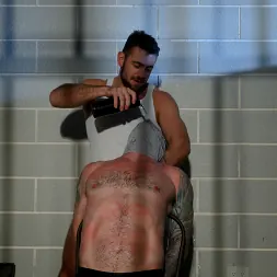 Dante Colle in 'Kink Men' Caught Off Guard: Dante Colle Fucks Prison Guard, Derek Kage (Thumbnail 2)