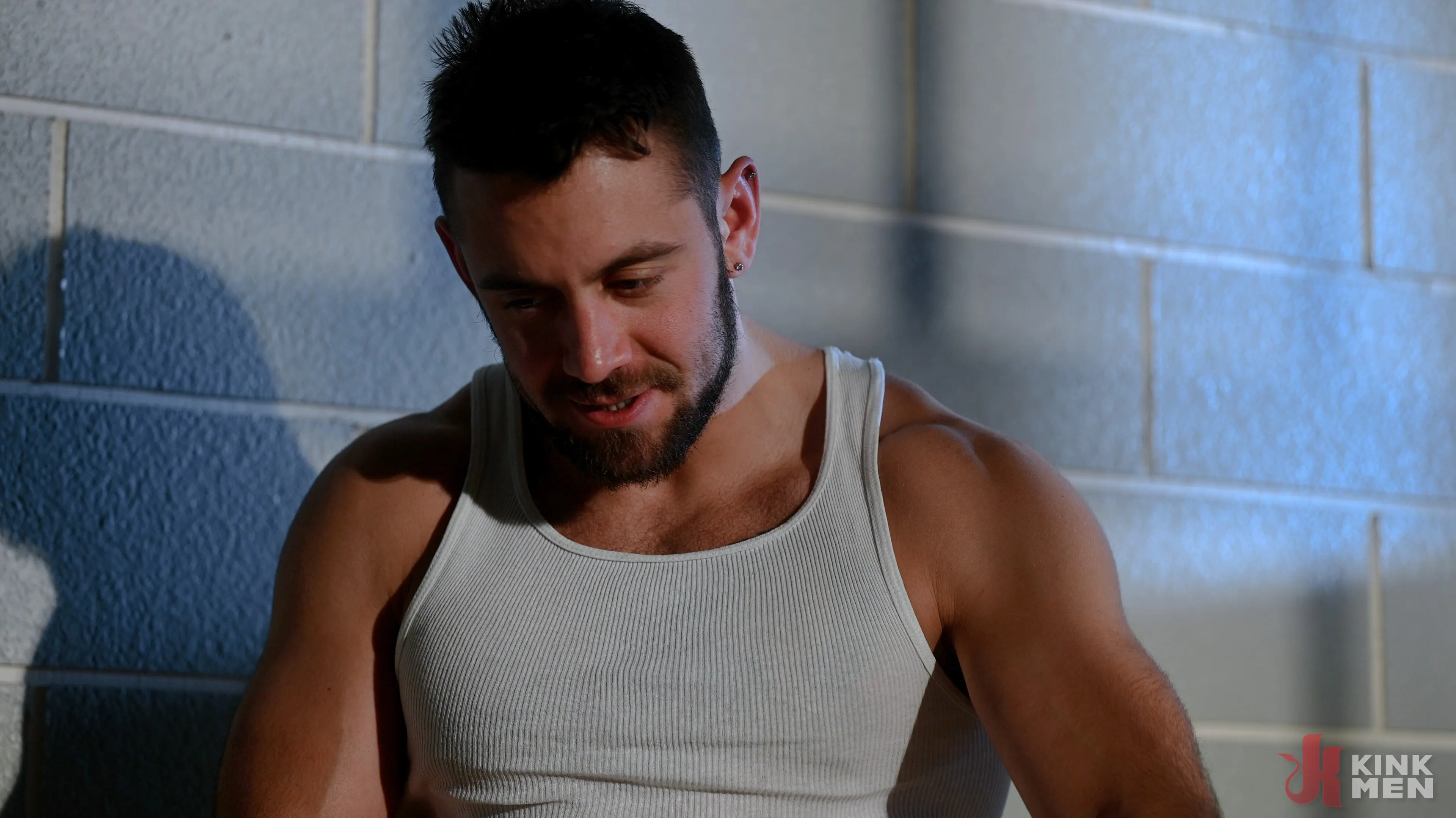 Kink Men 'Caught Off Guard: Dante Colle Fucks Prison Guard, Derek Kage' starring Dante Colle (Photo 11)