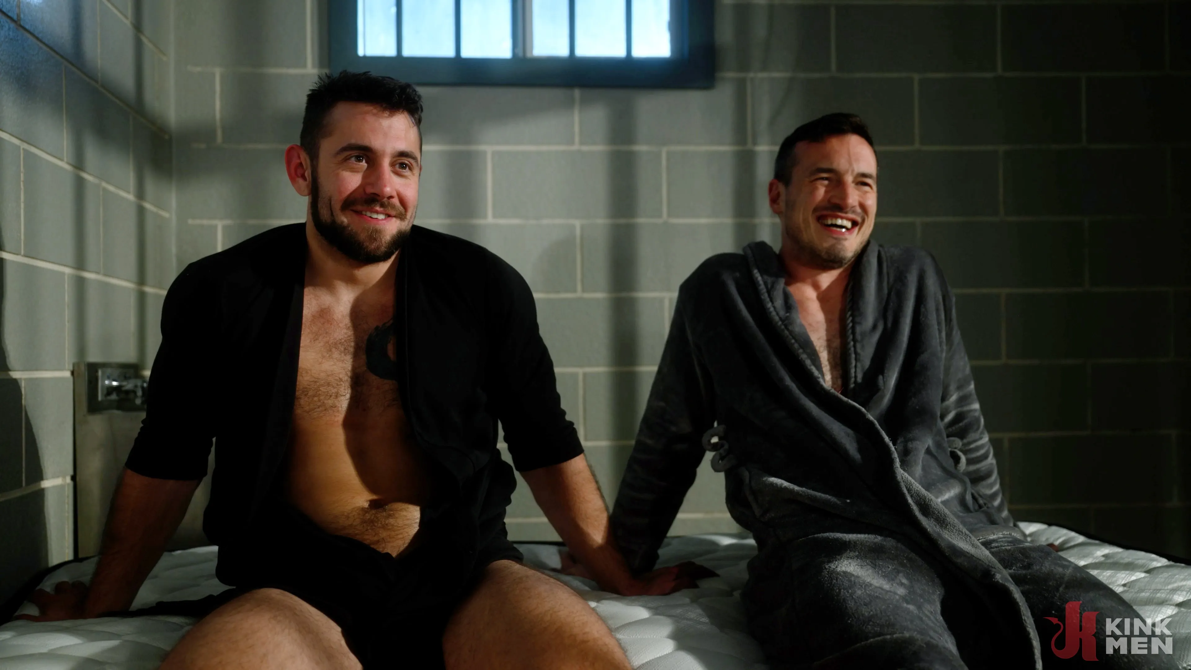 Kink Men 'Caught Off Guard: Dante Colle Fucks Prison Guard, Derek Kage' starring Dante Colle (Photo 31)