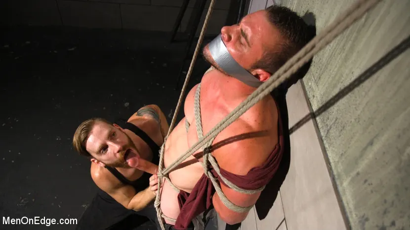 Kink Men 'Straight Beefcake Stud Gets Edged' starring Darin Silvers (Photo 2)