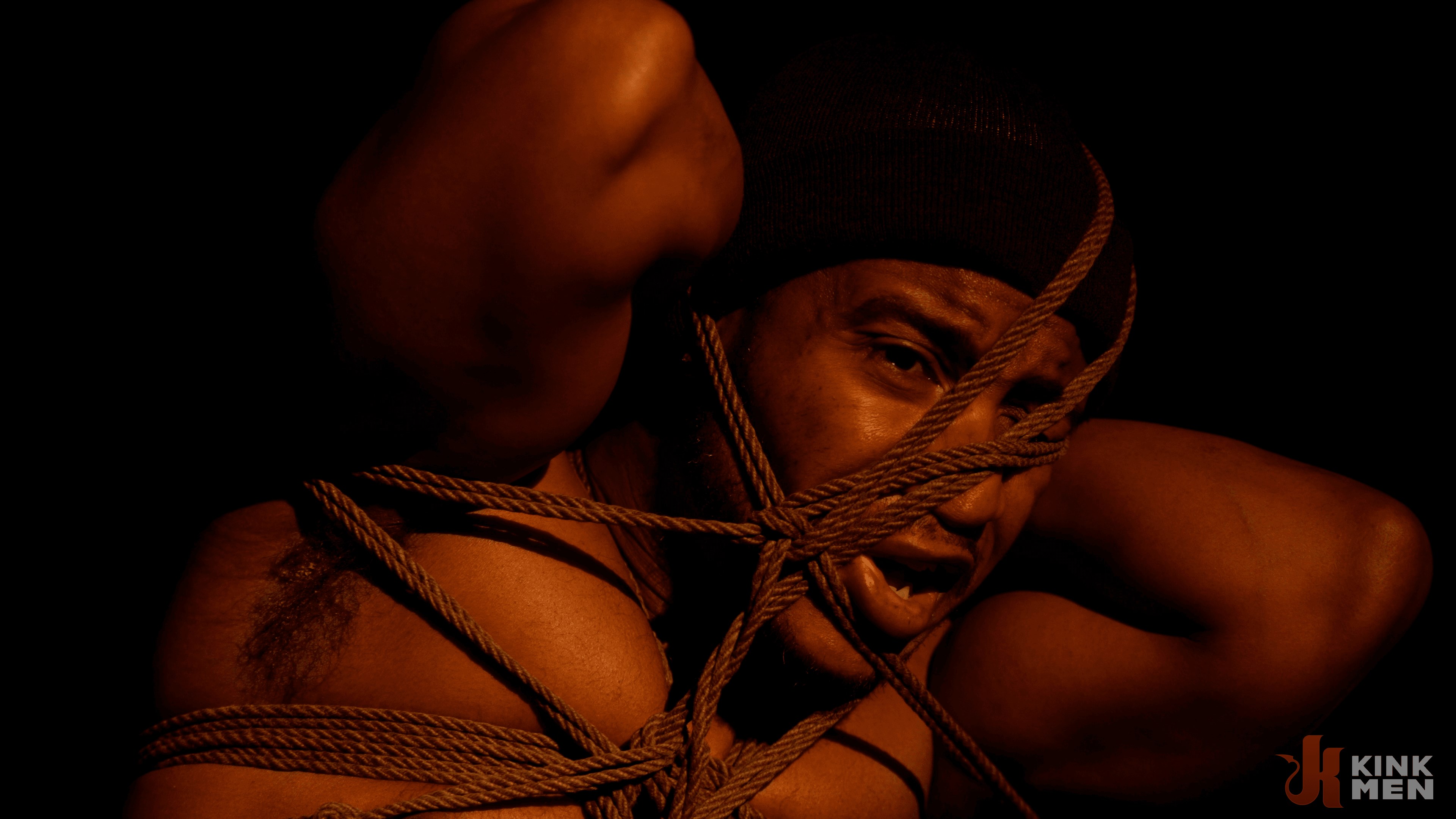 Kink Men 'Silent Hill Delirium: Part 1' starring Davin Strong (Photo 3)