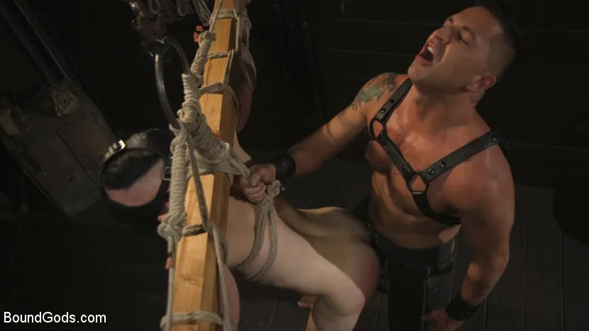 Kink Men 'Pretty boy Zak Bishop gets trained by Master Pacifico' starring Dominic Pacifico (Photo 1)