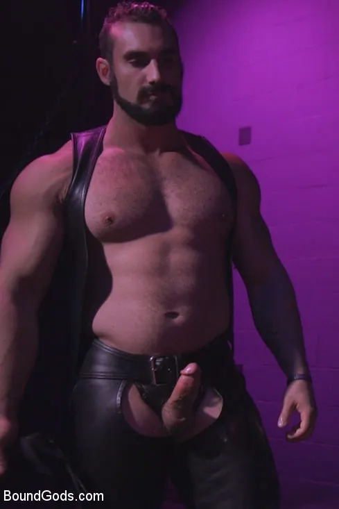 Kink Men 'Sex Club Owner Fucks and Torments an Obnoxious Party Goer' starring Eli Hunter (Photo 17)