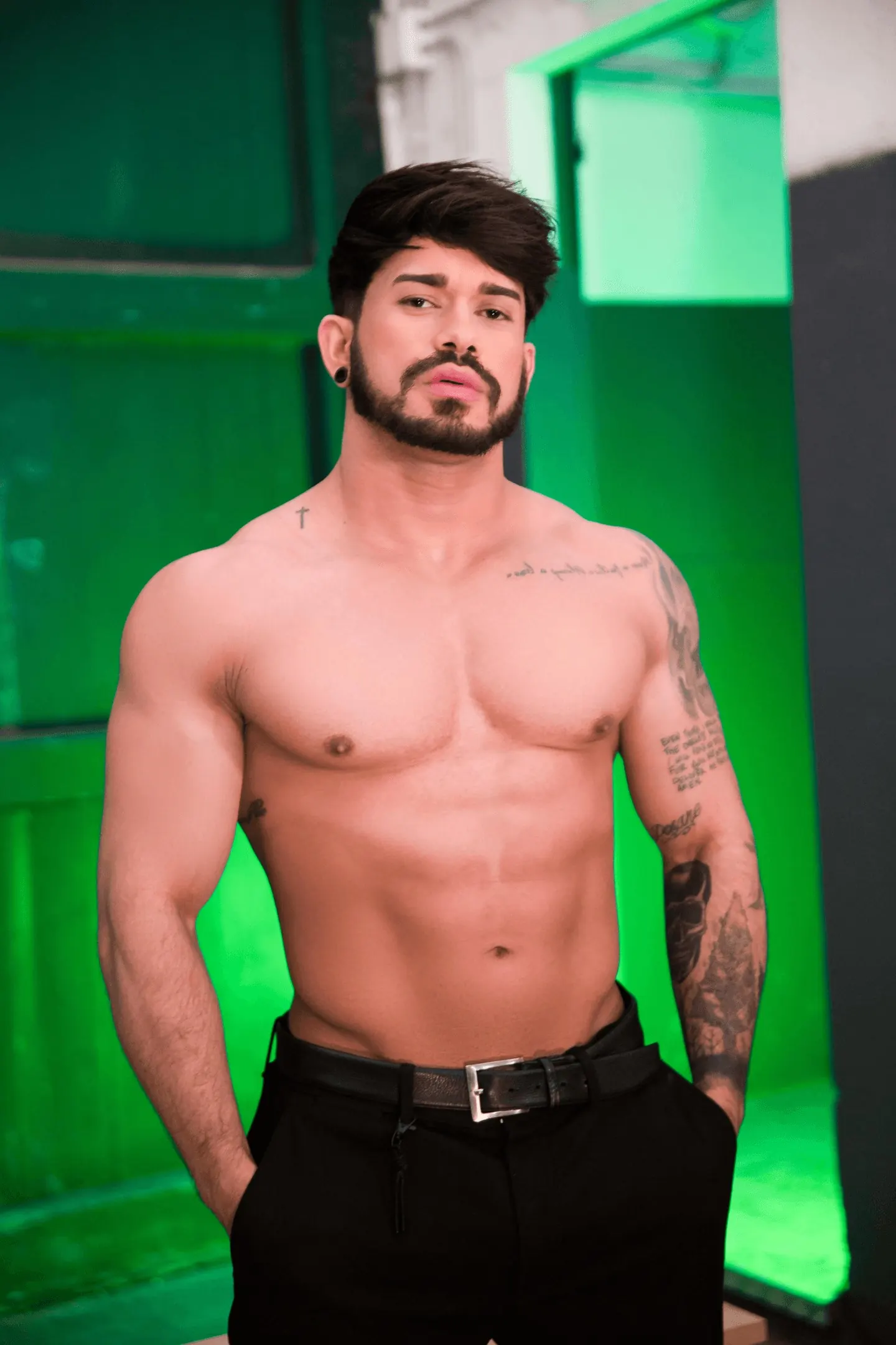 Kink Men 'Scene 2 Pulled Over' starring Ethan Chase (Photo 6)