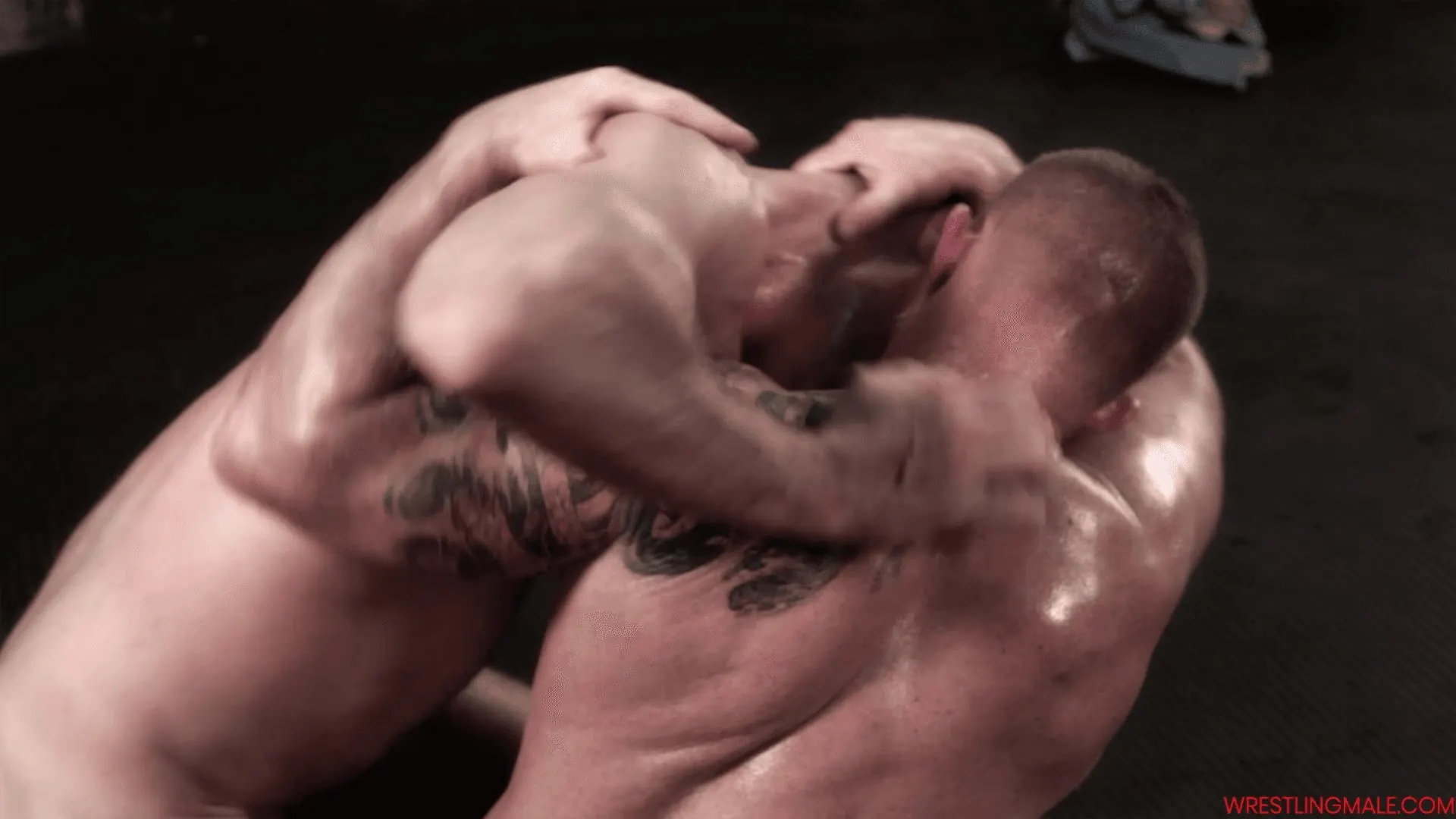 Kink Men 'Paris Deal 2 for Roy ' Custom' starring Etienne Erik (Photo 4)
