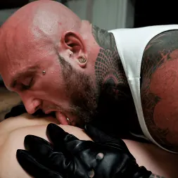 Gunnar Stone in 'Kink Men' and Des Irez: No One Can Hear You Scream (Thumbnail 2)