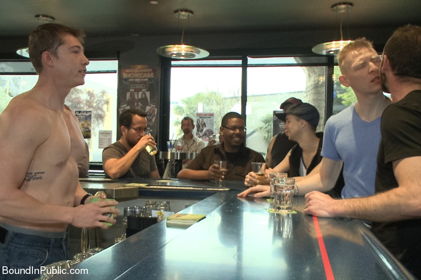 Kink Men 'Nasty Straight Bartender Takedown' starring Hayden Richards (Photo 2)