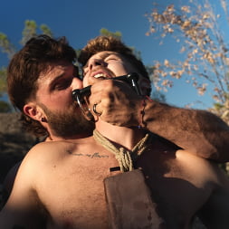 Heath Halo in Roughneck (Photo 23) Heath Halo in 'Kink Men' Roughneck (Thumbnail 23)