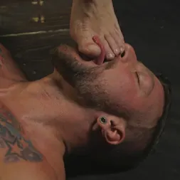 Hugh Hunter in 'Kink Men' Muscled pig slave gets his first taste of the cattle prod (Thumbnail 4)