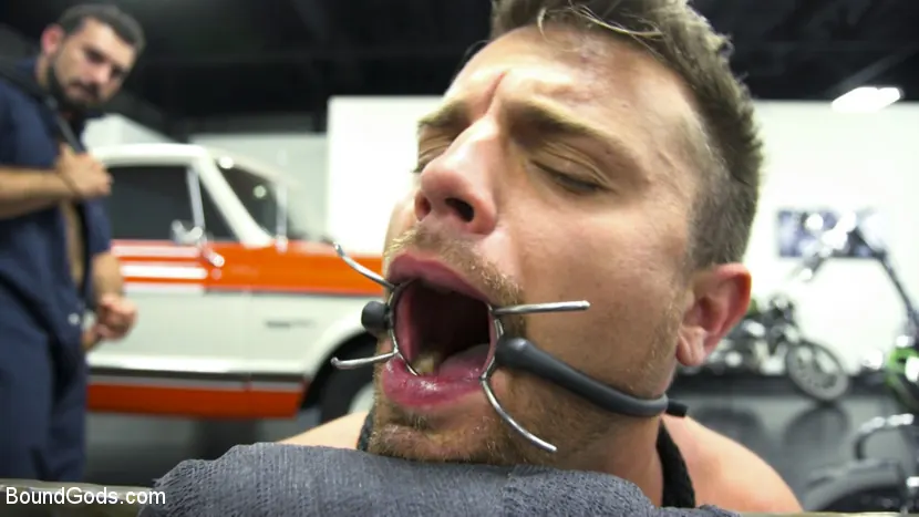 Kink Men 'Abuse in the Workplace' starring Jaxton Wheeler (Photo 8)