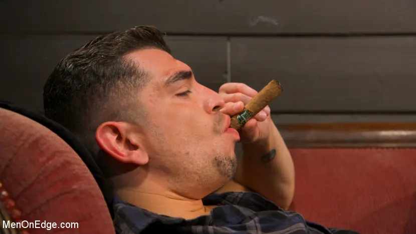 Kink Men 'The House Always Wins: Casino Thief Gets Caught and Fucked-With' starring Jeremy Spreadums (Photo 2)