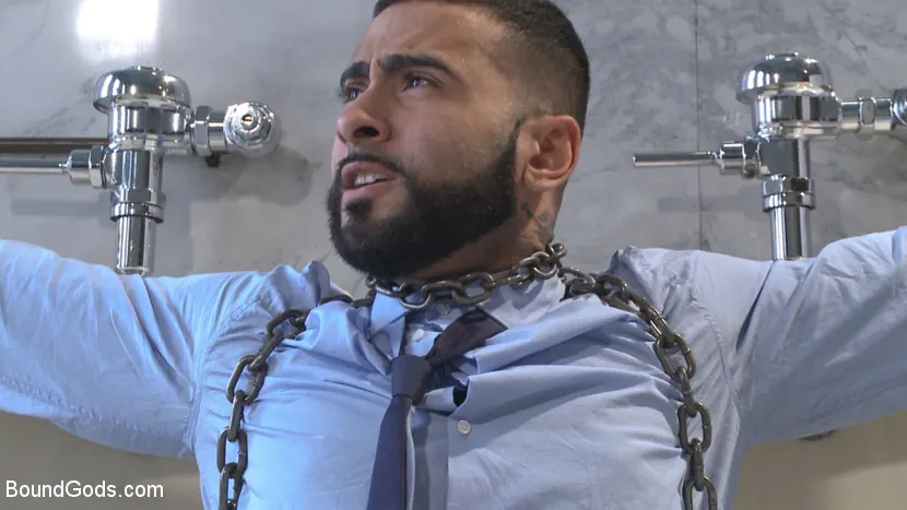 Jessie Colter in 'Rude Businessman's Airport Bathroom Nightmare' from 'Kink Men' (Photo 2) Kink Men 'Rude Businessman's Airport Bathroom Nightmare' starring Jessie Colter (Photo 2)