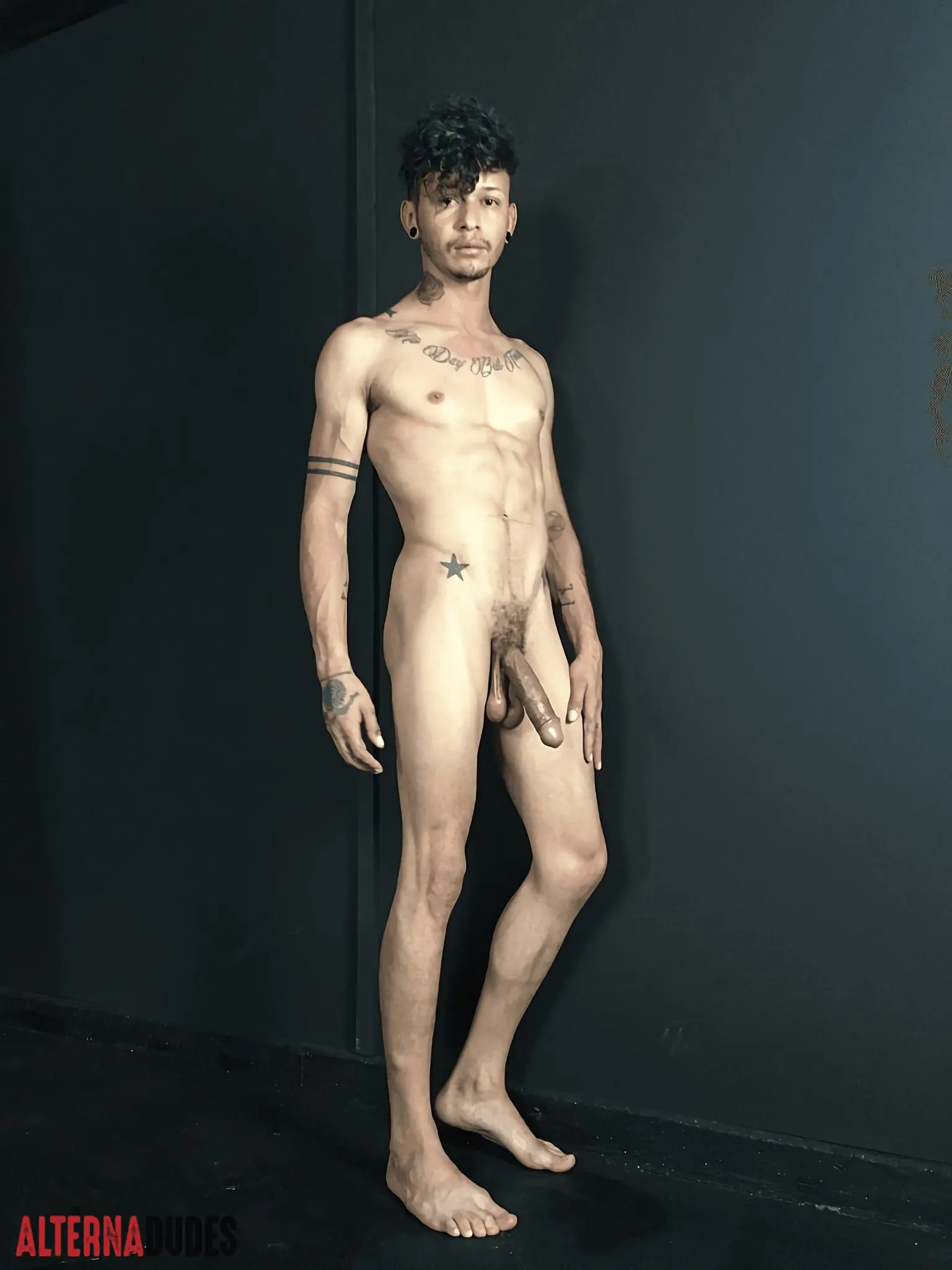 Kink Men 'Garage Pounding' starring Joseph Banks (Photo 2)