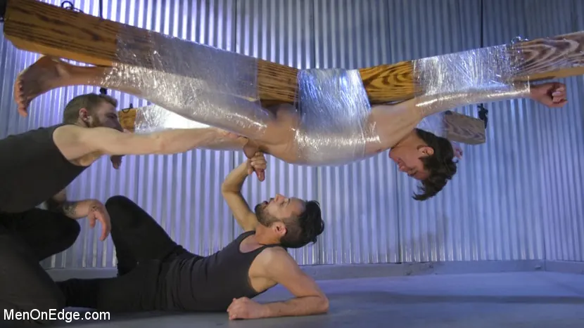 Kink Men 'Muscle Twink Josh Hunter Edged in Captivity' starring Josh Hunter (Photo 24)