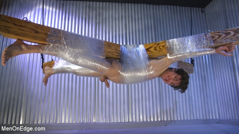 Kink Men 'Muscle Twink Josh Hunter Edged in Captivity' starring Josh Hunter (Photo 30)