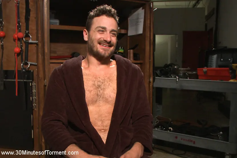 Kink Men 'One of the most intense 30MT to date!' starring Leon Fox (Photo 5)