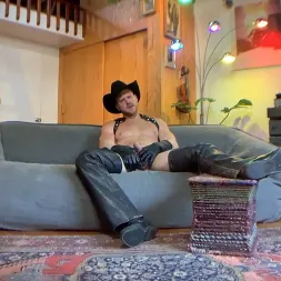 Logan Stevens in 'Kink Men' It's Feeding Time with Logan Stevens (Thumbnail 9)