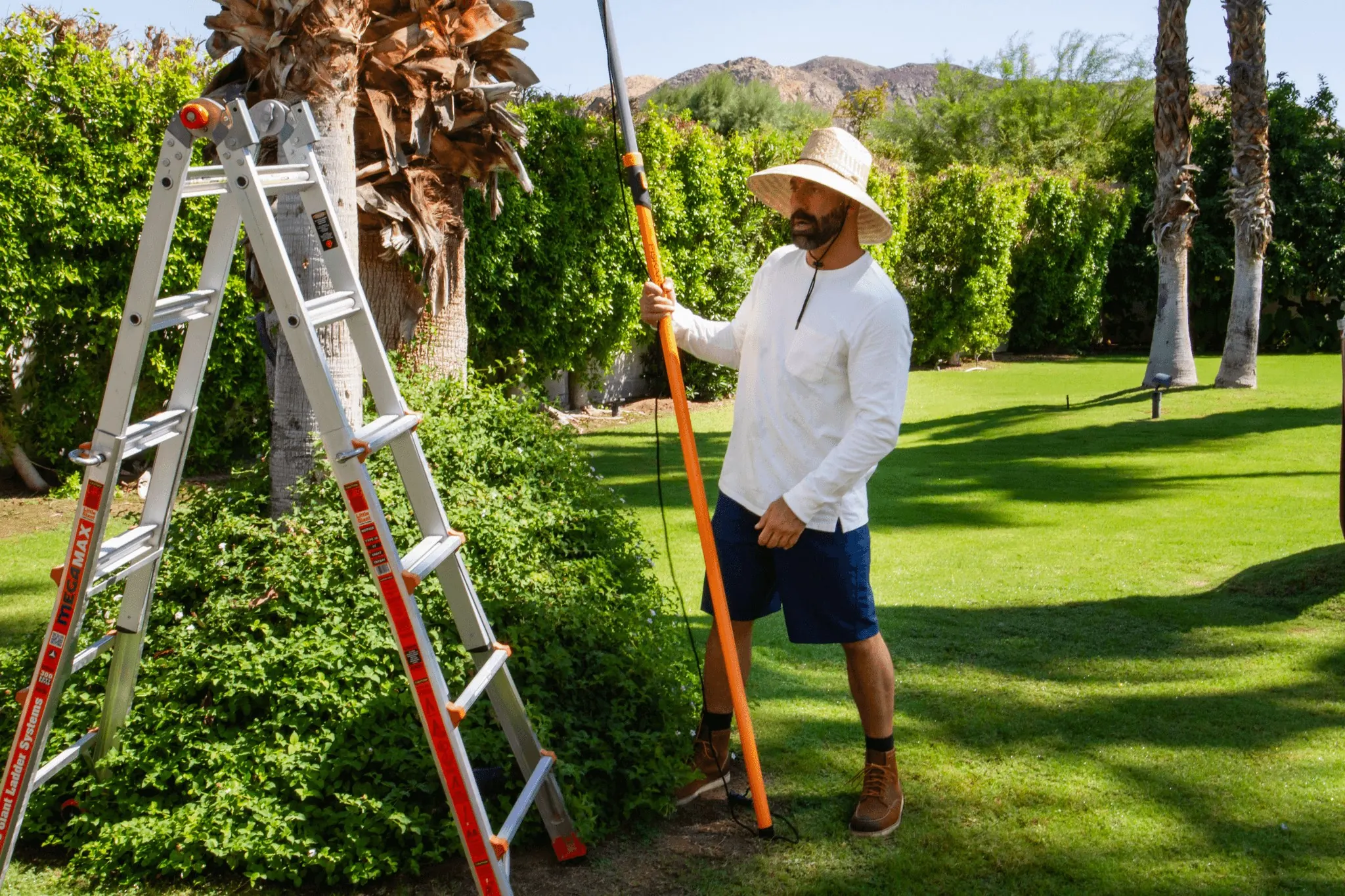 Kink Men 'The arborists scene 1 - part 1' starring Marco Napoli (Photo 2)