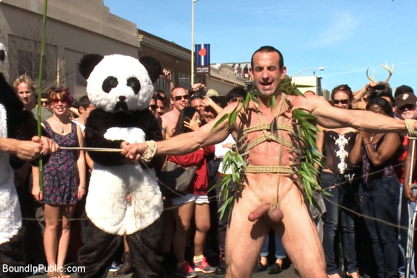 Kink Men 'Naked Pandas Trick or Treat - Just in time for Halloween' starring Master Avery (Photo 11)