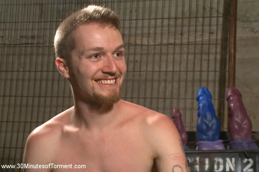 Kink Men 'Head Buzzed, Ass Stretched and Water Tormented to The Extreme' starring Patrick Knight (Photo 3)