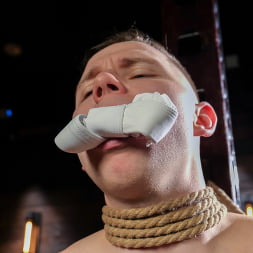 Pierce Paris in 'Kink Men' Please Use Me, Sir! (Thumbnail 14)