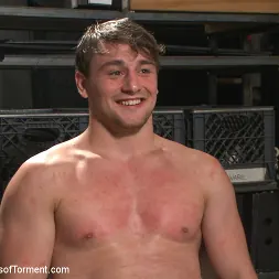 Scott Harbor in 'Kink Men' Bi Gymnast Takes the 30MT Challenge! (Thumbnail 10)