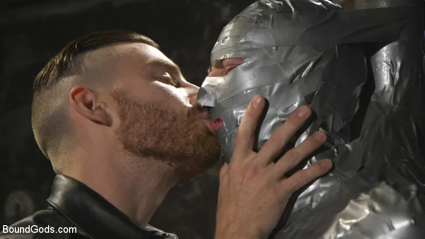 Kink Men 'Mr Keys Takes The House Slave To The Next Level' starring Sebastian Keys (Photo 2)