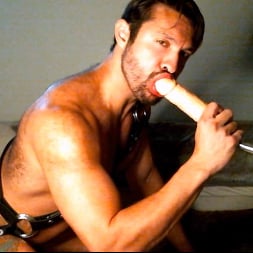 Seth Santoro in 'Kink Men' Is One Cock Hungry Whore (Thumbnail 3)